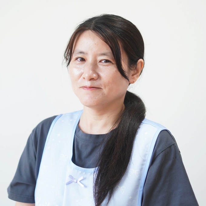 向井 治美